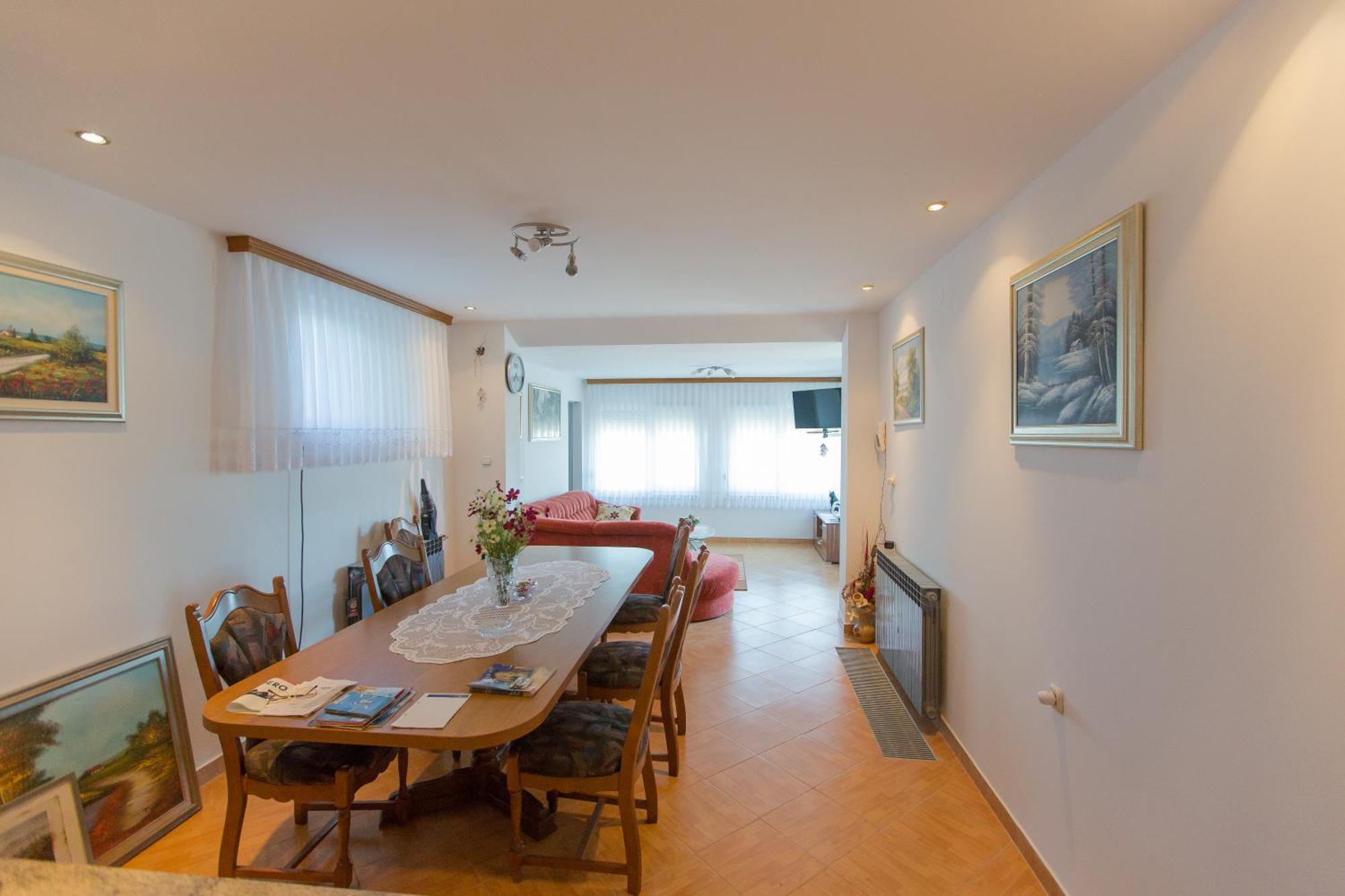 Apartments Mise Оґулин Екстер'єр фото